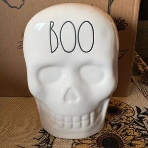 Rae Dunn “BOO” Skull